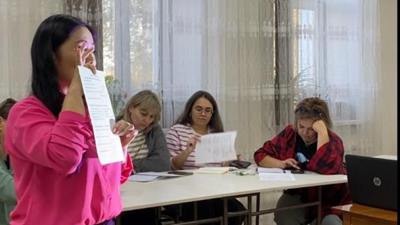 Қазақ және ағылшын тілін оқыту курстары басталды