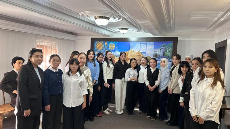 ТАРИХПЕН ТІЛДЕСКЕН СӘТ...